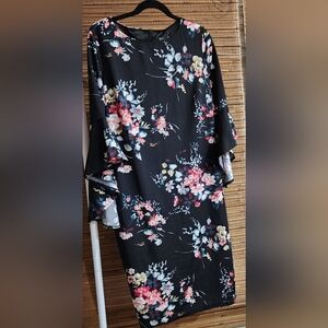 NWOT VFShow Elegant Floral Long Sleeve Dress Sz XXL